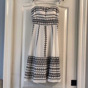 Black & White Embroidered A-Line Dress by BCBG